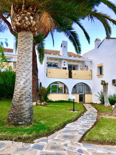 Фотография гостевого дома Villa Tropicana