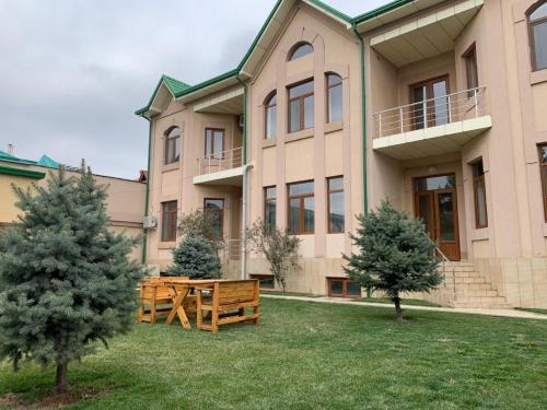 Фотография гостиницы Chinor Garden 2 (Free Airport Transfer and Many More)