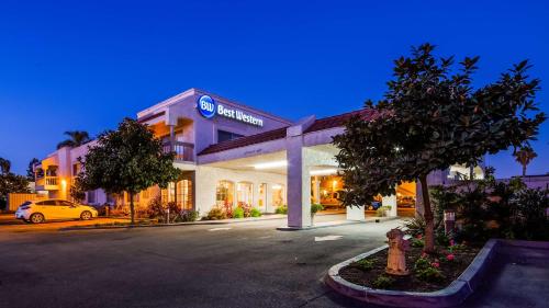 Фотография гостиницы SureStay Hotel by Best Western Camarillo