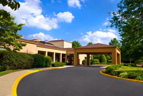 Фотография гостиницы Courtyard by Marriott Boston Andover