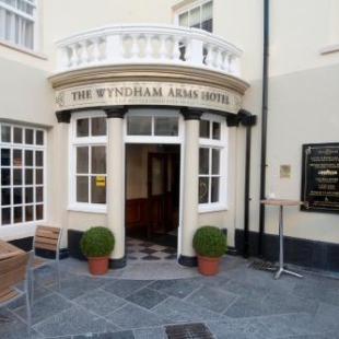 Фотография гостиницы The Wyndham Arms-Wetherspoon