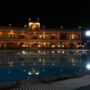 Фотографии гостиницы 
            Babai Resort Pvt Ltd