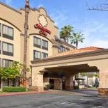 Фотография гостиницы Hampton Inn Los Angeles/Arcadia