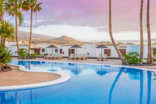 Фотография апарт отеля Royal Tenerife Country Club By Diamond Resorts