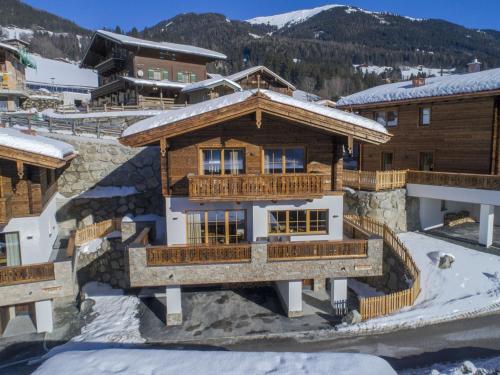 Фотографии гостевого дома 
            Chalet by the Skiing Area in Neukirchen with Sauna