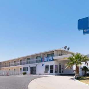 Фотография гостиницы Motel 6-Barstow, CA - Route 66