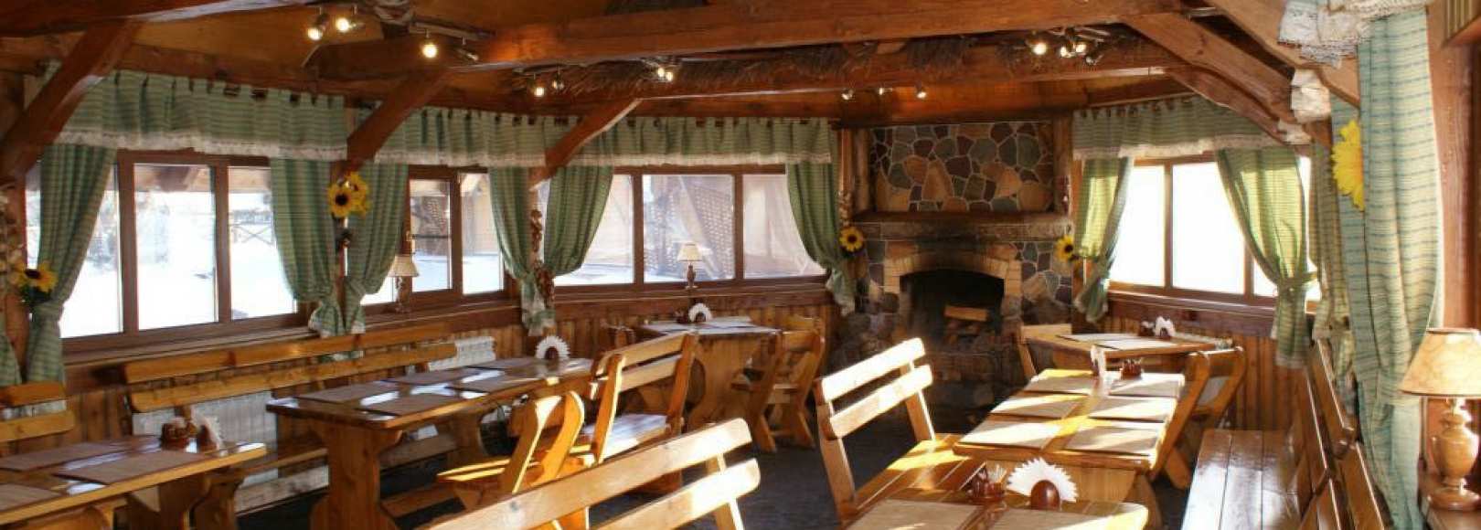 Фотография банкетного зала Трембита