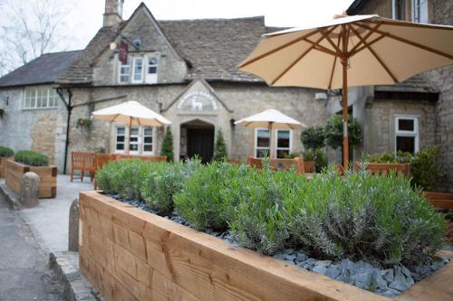 Фотография гостиницы The White Hart