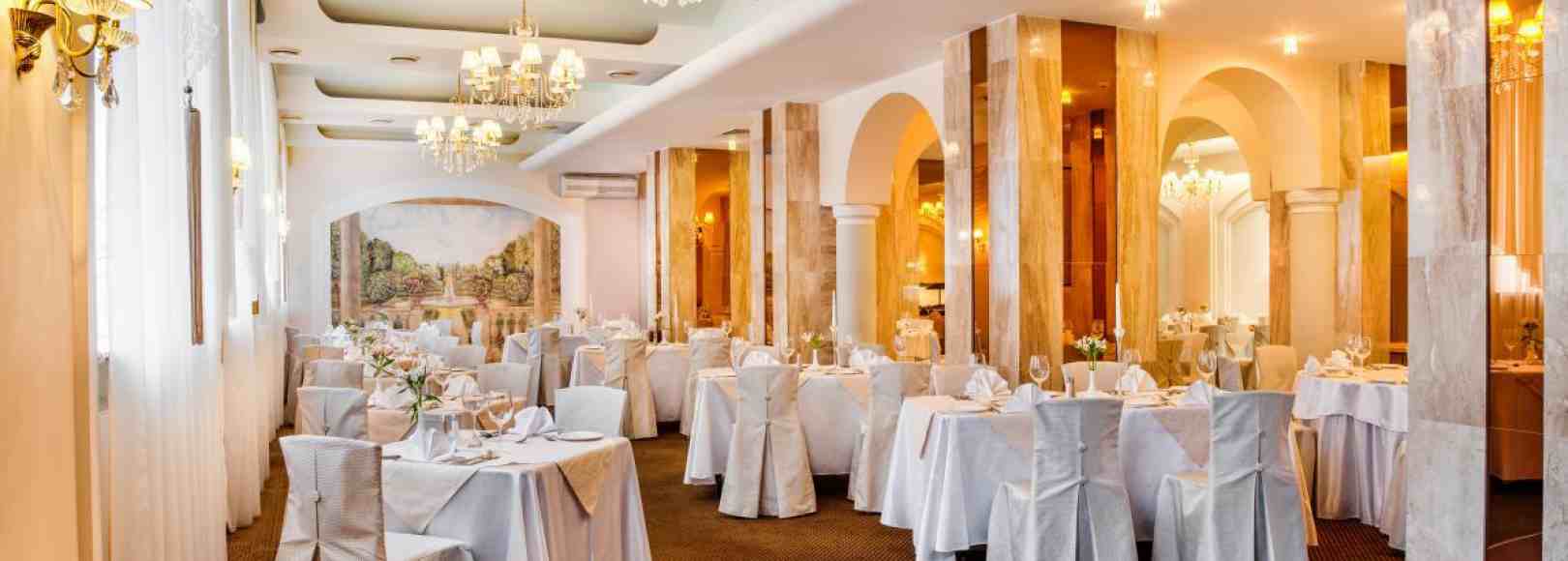 Фотография конференц-зала Основной зал ресторана Волхов