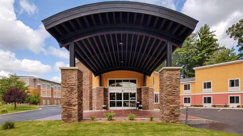 Фотография гостиницы Best Western Plus Traverse City