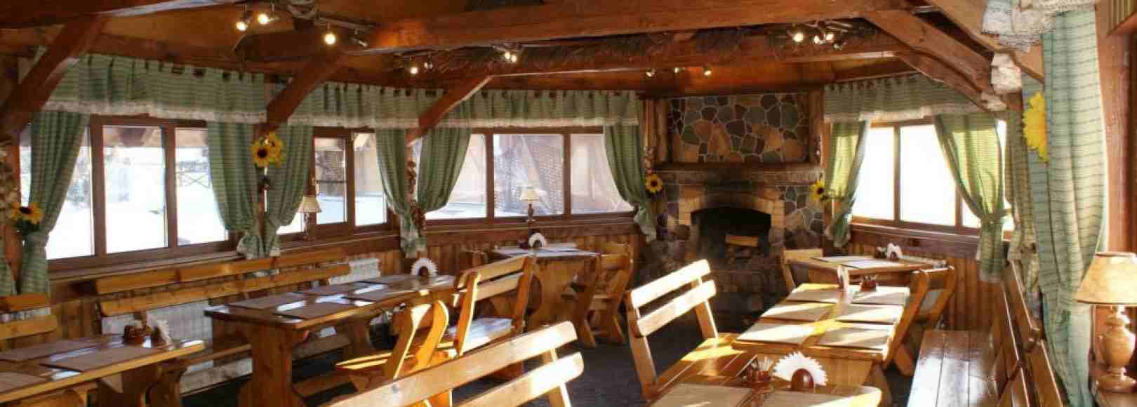 Фотография банкетного зала Трембита