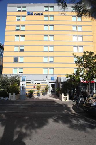 Фотография гостиницы Hotel Ibis Budget Nice Palais Nikaia