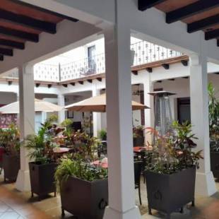 Фотографии гостиницы 
            Hotel Casa las Mercedes