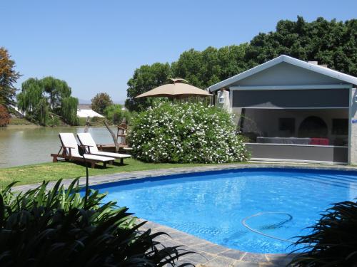 Фотография гостевого дома Broadlands Country House