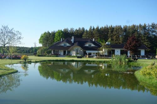 Фотография базы отдыха Hubertus Dwór Myśliwski