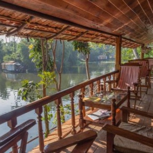 Фотография гостиницы Malayalam Lake Resort