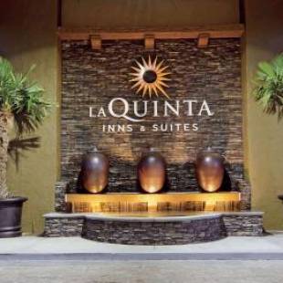 Фотографии гостиницы 
            La Quinta by Wyndham San Jose Airport