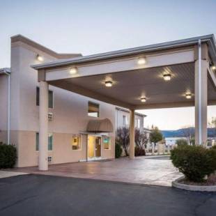 Фотографии гостиницы 
            Comfort Inn & Suites Beaver - Interstate 15 North