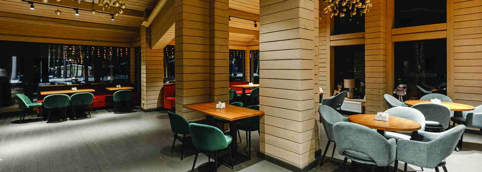 Фотография банкетного зала Залы ресторана Шишкин