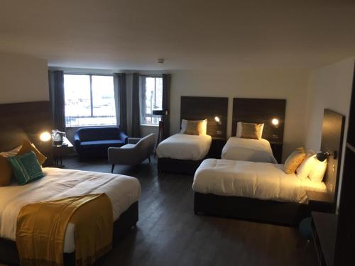 Фотография гостиницы Base Dingle