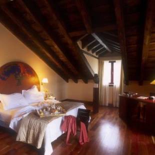 Фотографии гостиницы
Hotel El Rancho