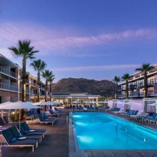 Фотографии гостиницы 
            Mountain Shadows Resort Scottsdale