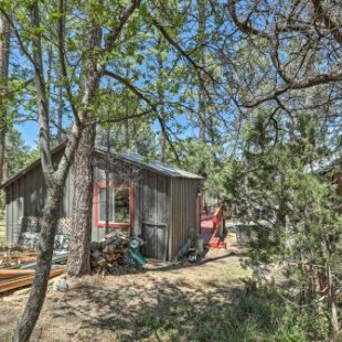 Фотография гостевого дома Enchanted Antler Ruidoso Cabin Near Midtown!