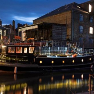 Фотография мини отеля Dutch Barge, Fisherman's Wharf, Sandwich