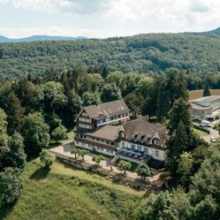 Фотографии гостиницы 
            Bienenberg - Das Genusshotel im Grünen - Liestal