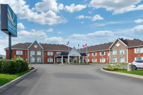 Фотография гостиницы Quality Inn & Suites