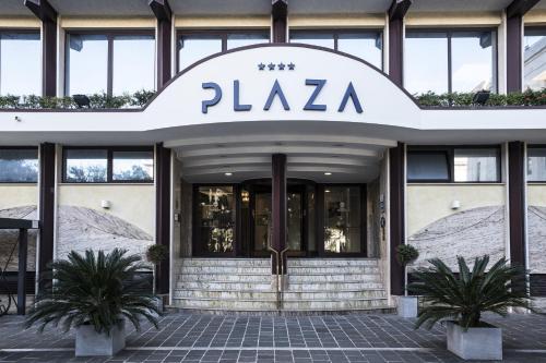 Фотография гостиницы Hotel Plaza