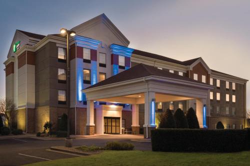 Фотография гостиницы Holiday Inn Express Hotel & Suites Lawton-Fort Sill, an IHG Hotel