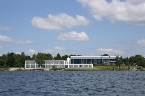 Фотография гостиницы Strandhotel Senftenberger See