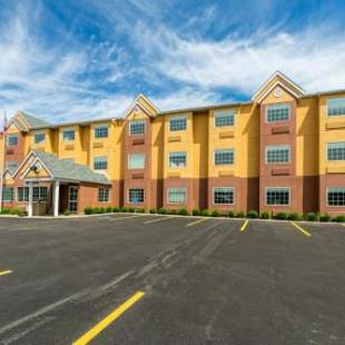 Фотографии гостиницы 
            Quality Inn Grove City - Columbus South