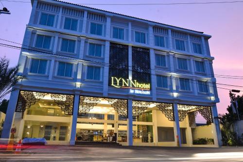 Фотографии гостиницы 
            LYNN Hotel by Horison