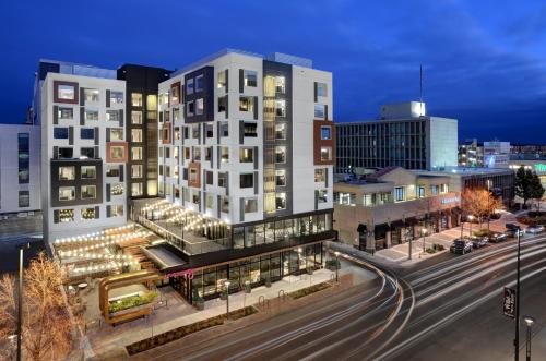 Фотография гостиницы MOXY Denver Cherry Creek