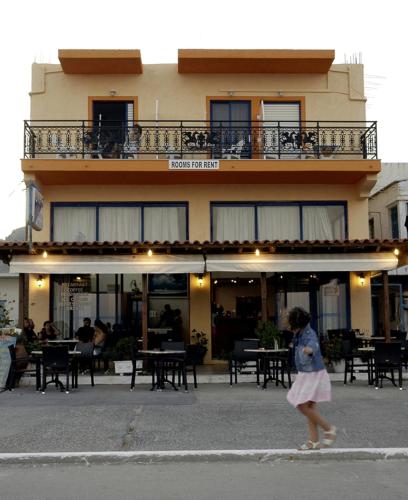 Фотография гостевого дома Scorpios Family Rooms