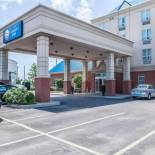 Фотография гостиницы Comfort Inn Mississauga