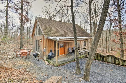 Фотографии гостевого дома 
            Updated Luray Cabin Near Dwtn and Shenandoah River!