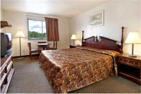Фотография мотеля Americas Express Inn Rocky Mount