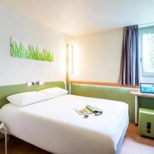 Фотографии гостиницы 
            ibis budget Châtellerault Nord