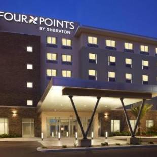 Фотографии гостиницы 
            Four Points by Sheraton Miami Airport