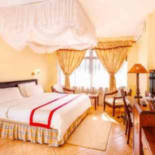 Фотография гостиницы New Safari Hotel