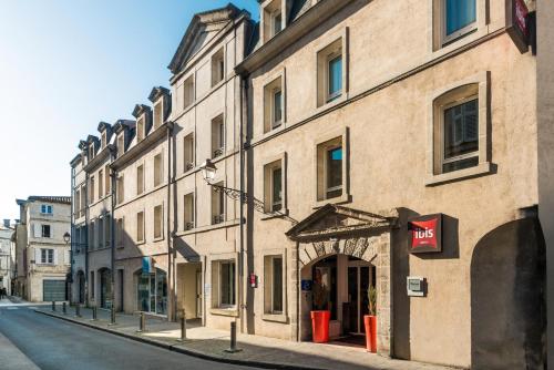 Фотография гостиницы ibis La Rochelle Centre Historique