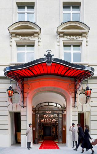 Фотография гостиницы Hôtel Le Royal Monceau Raffles Paris