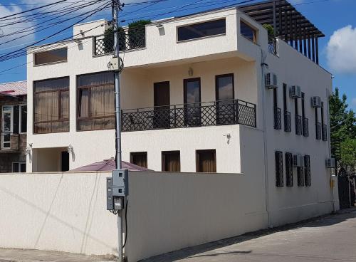 Фотография гостиницы Hotel Terrace Sinauri