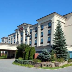 Фотографии гостиницы 
            Hampton Inn & Suites Laval