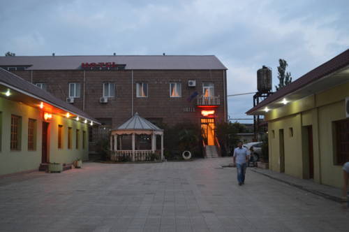 Фотография гостиницы Hotel TirifiHoliday