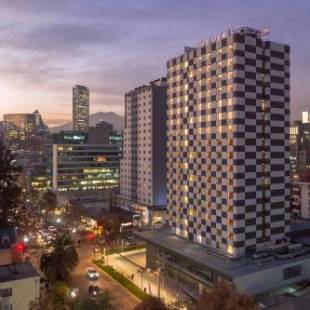 Фотографии гостиницы 
            Novotel Santiago Providencia