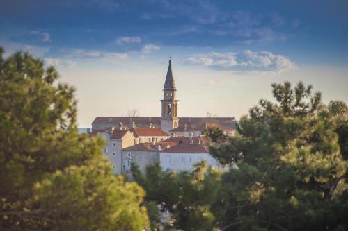 Фотография гостиницы Fontana Seafront Residences